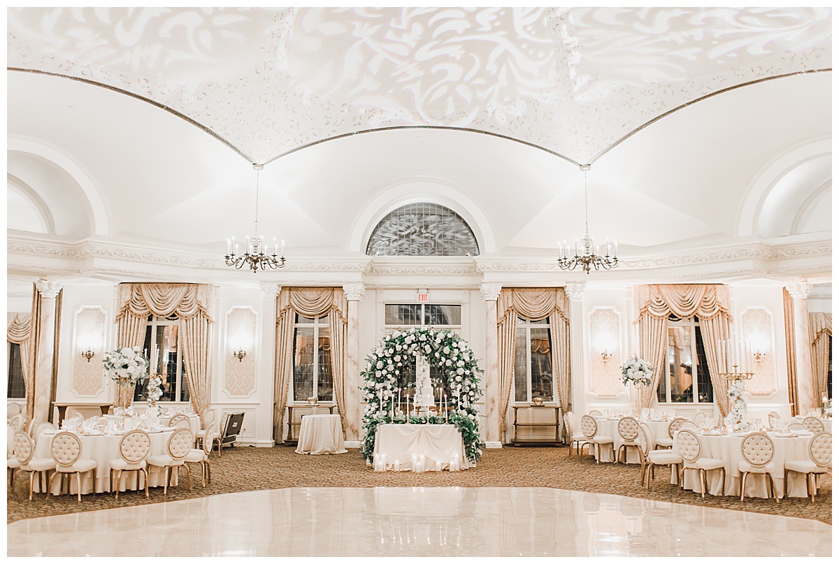 green and white floral arrangements wedding 
