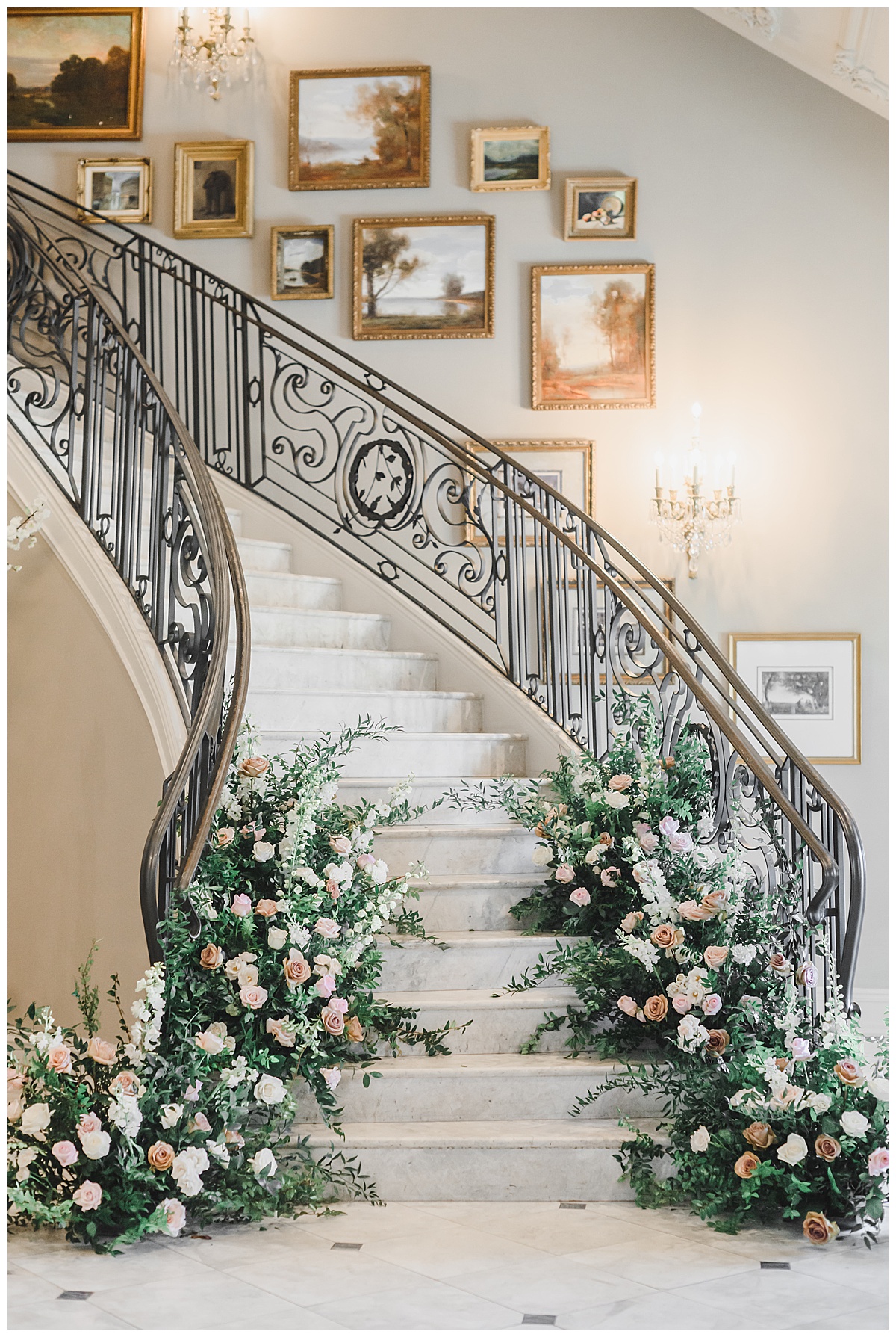 Stunning Staircase for Wedding 