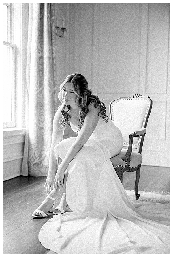 Golden hour portraits at Park Savoy Estate wedding in NJ estate grounds