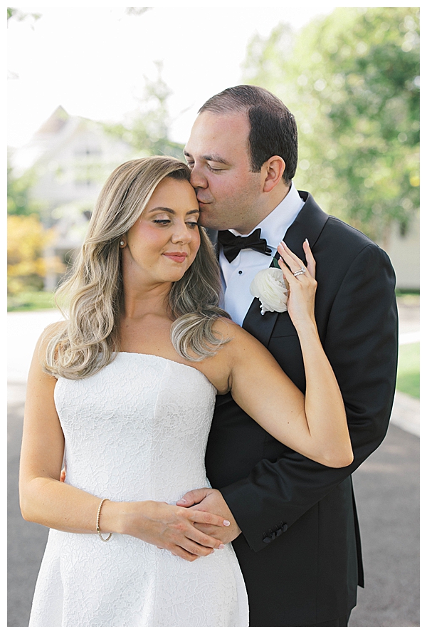 Ryland Inn NJ wedding ceremony with white florals