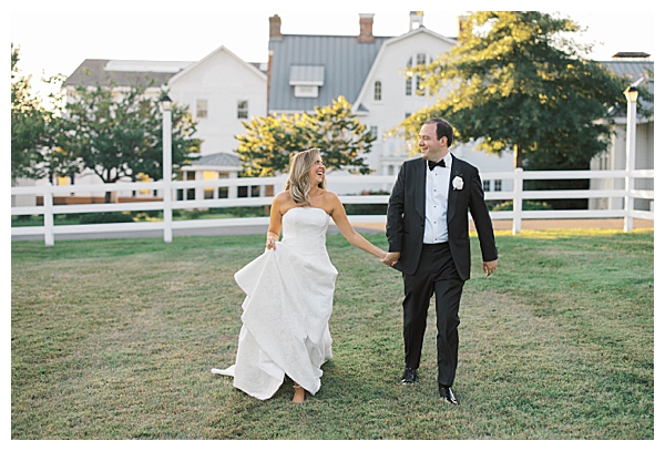 Ryland Inn NJ wedding ceremony with white florals