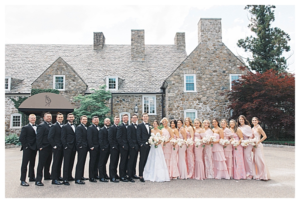 Full bridal party portrait at Fiddler’s Elbow wedding