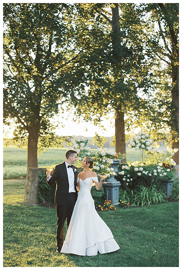 romantic sunset couple photos Hotel du Village