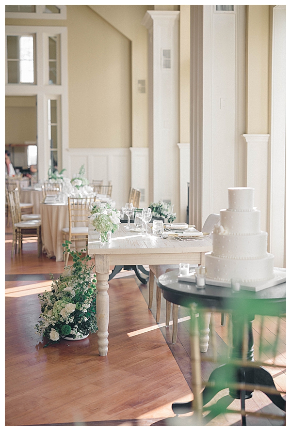 New Jersey spring wedding portraits of bride and groom in the blooming Ryland Inn gardens