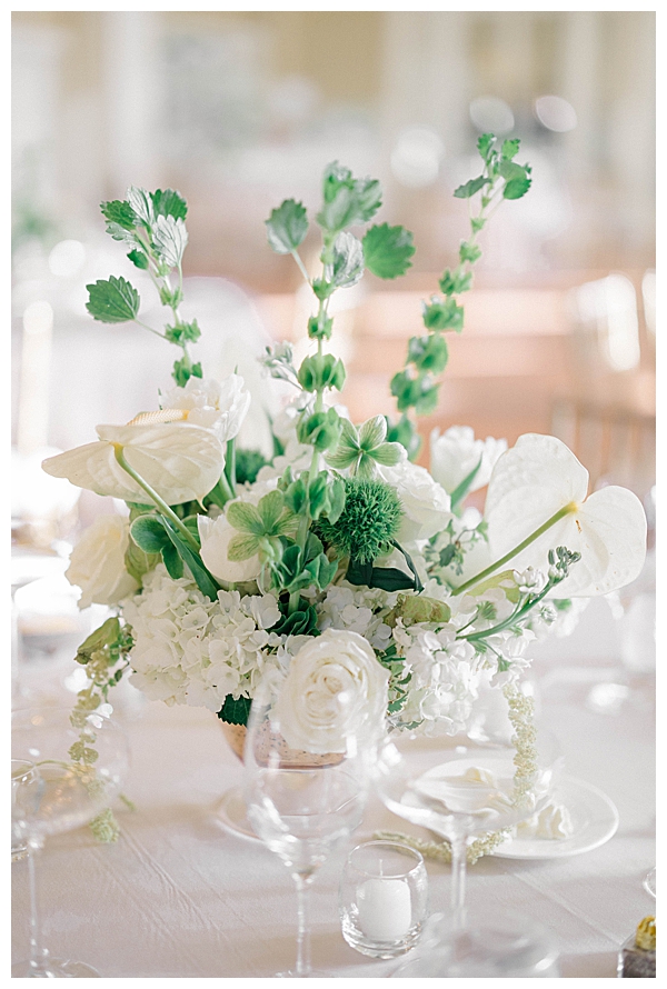 Romantic New Jersey wedding photography from a 2025 spring celebration at the Ryland Inn