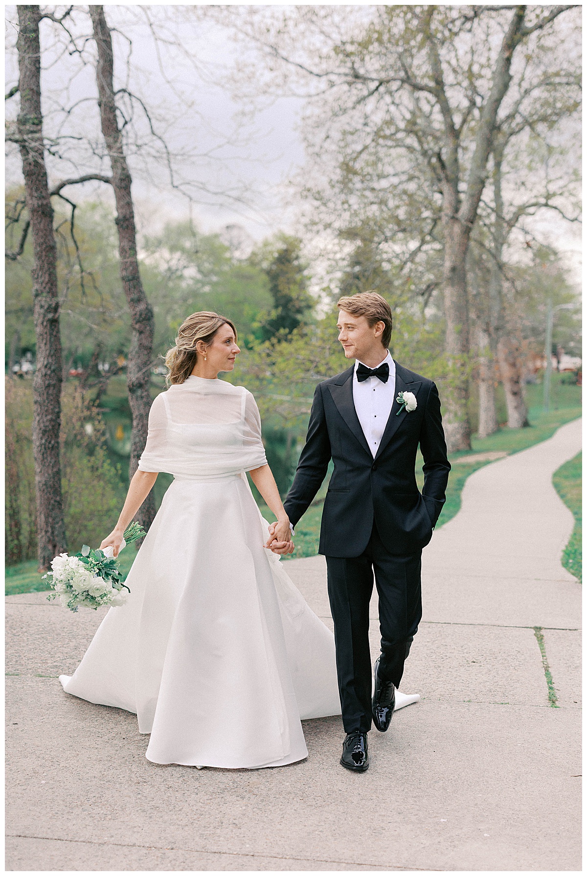 Maggie and Mark Spring Lake Divine Park portraits