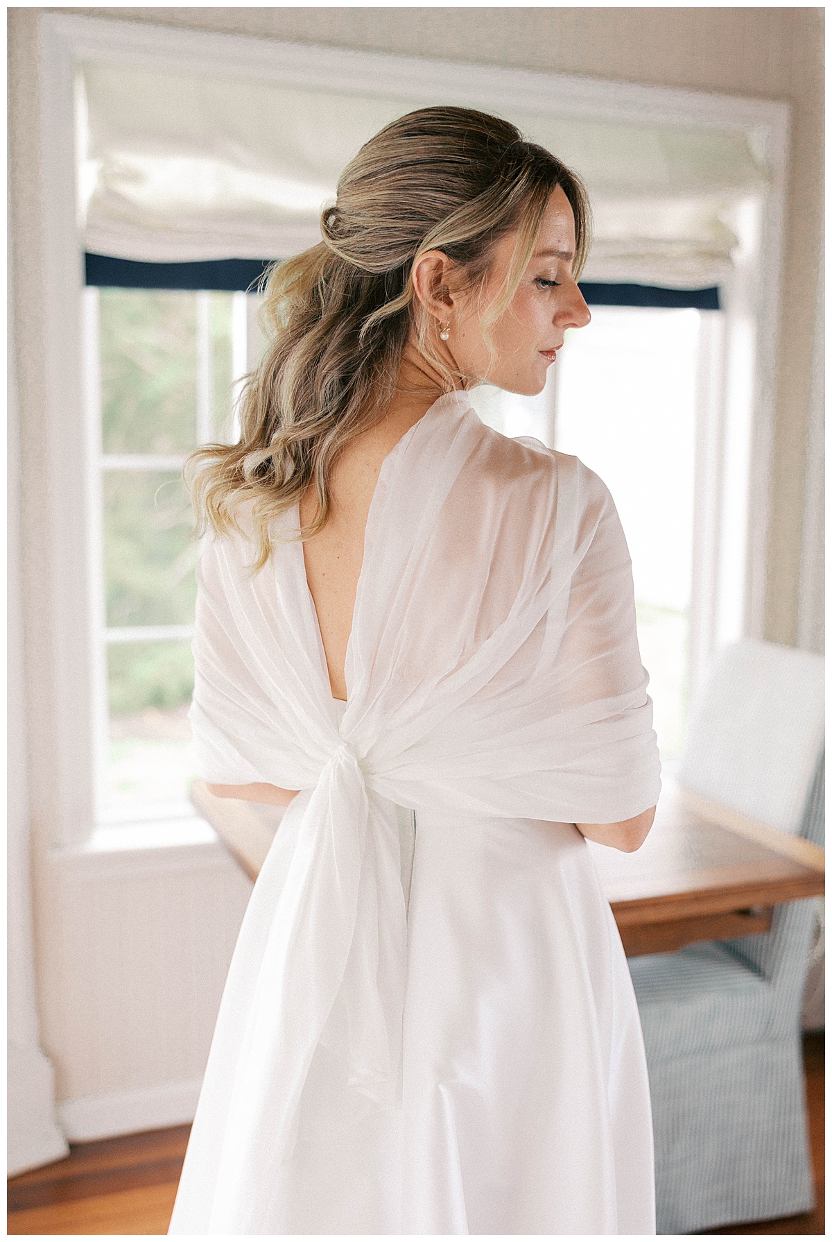 Spring Lake wedding shoes detail photo by Molly Sue Photography